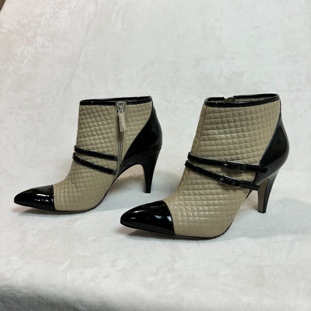 Via Spiga Heel Boots Women's 6.5M Beige Leather Toe Ankle Block Fashion Booties